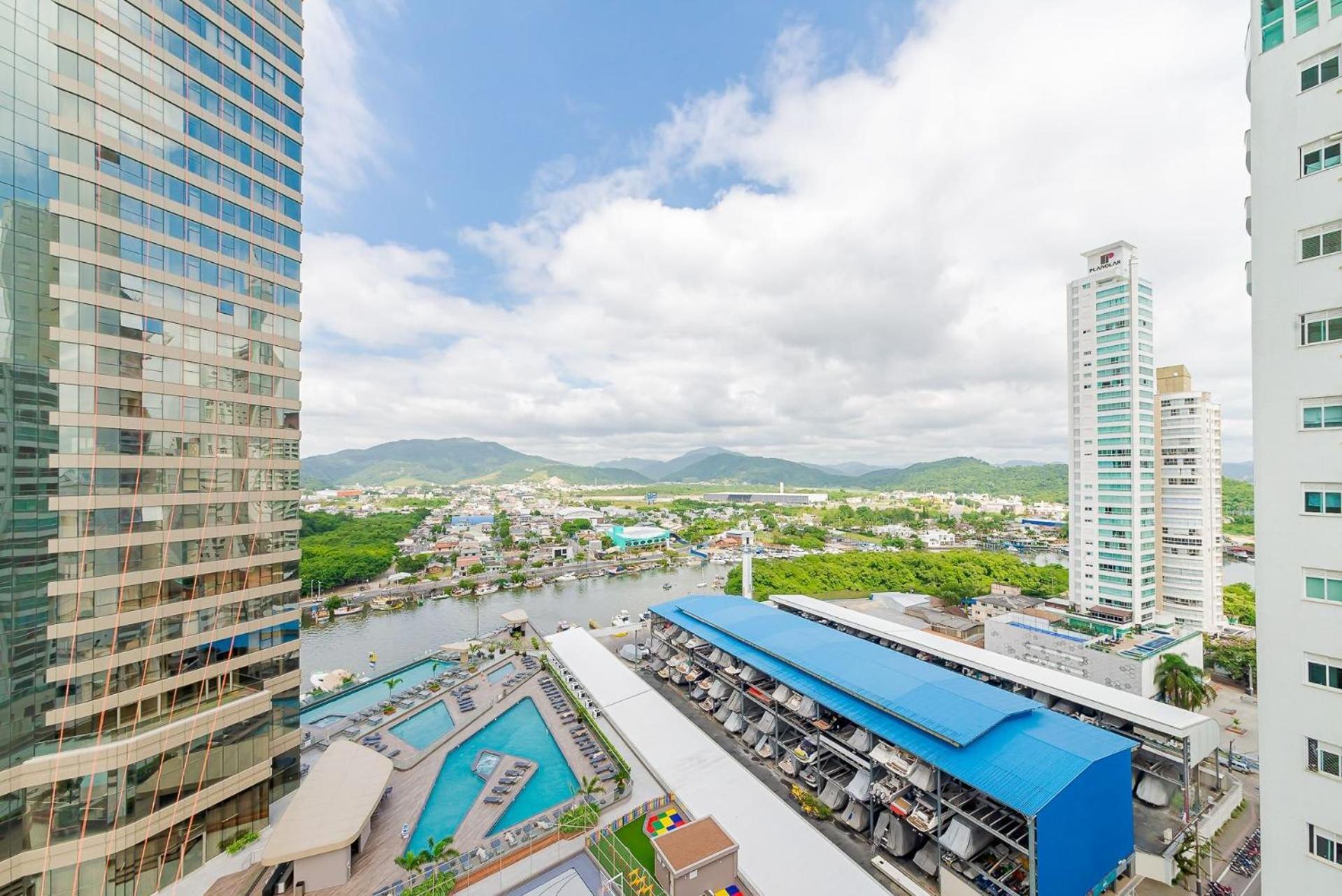 Apto Amplo 1Suite Mais 2Quartos - Quadra Mar 50M Da Praia - Somente Familiares บัลเนอาริโอ กังโบริว ภายนอก รูปภาพ